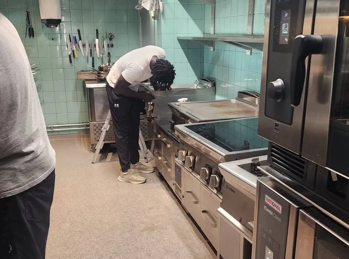 Bild från arbete med Restaurangstäd i Södermalm hos Lindberg Service Group